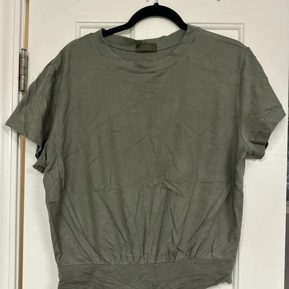 Nuuds women’s everyday t shirt body suit in dark olive - Picture 1 of 1